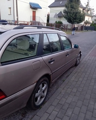 Mercedes-Benz Klasa C cena 3690 przebieg: 207000, rok produkcji 2000 z Warszawa małe 46